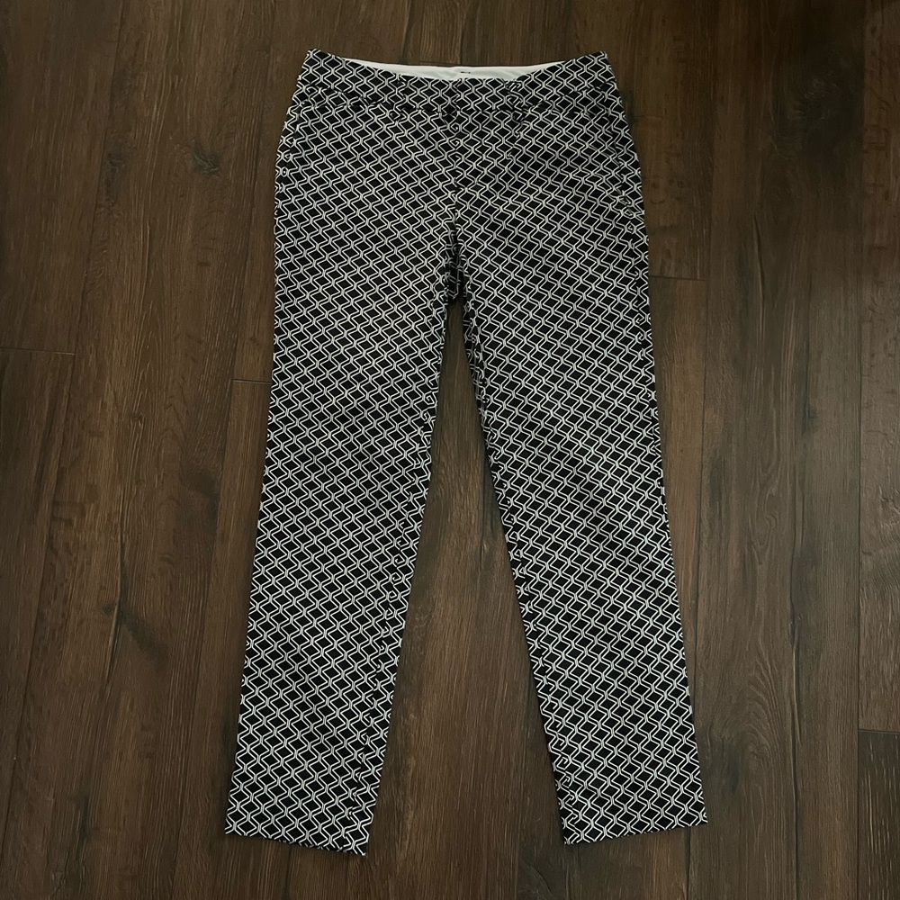 a.n.a Black and White Geometric Cropped Pants
